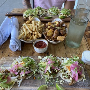 Rustic Root - Tacos, salt and vinegar fries - New American Near Me - Woodbury, New York Rustic Root - Tacos, salt and vinegar fries - New American Near Me - Woodbury, New York