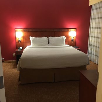 Courtyard by Marriott Raleigh Midtown - Bedroom shot from the hallway - Hotels Near Me - Raleigh, North Carolina Courtyard by Marriott Raleigh Midtown - Bedroom shot from the hallway - Hotels Near Me - Raleigh, North Carolina