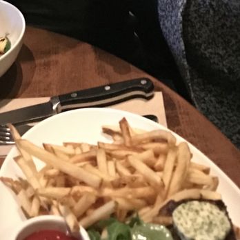 JOEY Rideau - Steak frites (from the late night feature menu) - Canadian (New) Near Me - OTTAWA, Ontario JOEY Rideau - Steak frites (from the late night feature menu) - Canadian (New) Near Me - OTTAWA, Ontario