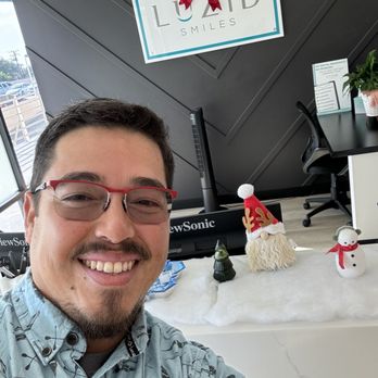 Luzid Smiles - Warm and welcoming office as you walk in - with plenty of holiday cheer and spirit! - General Dentistry Near Me - Whittier, California