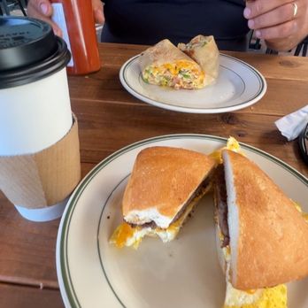 Bee’s Bakery Cafe - Breakfast sandwich and breakfast burrito - Bakeries Near Me - Oakhurst, California Bee’s Bakery Cafe - Breakfast sandwich and breakfast burrito - Bakeries Near Me - Oakhurst, California