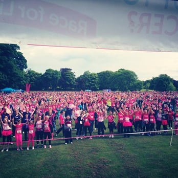 Beveridge Park - Cancer Research UK Race for Life (Photo courtesy of Forth 1). Example of how the space can be used for an event! - Parks Near Me - Kirkcaldy, FIF