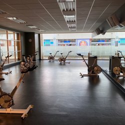 LA Fitness - Spin studio