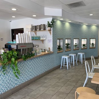 Ventana Coffee - Waiting area (pre Covid) - Coffee & Tea Near Me - Covina, California Ventana Coffee - Waiting area (pre Covid) - Coffee & Tea Near Me - Covina, California