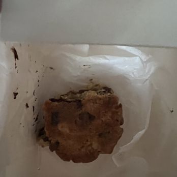 Levain Bakery - Delicious chewy and crunchy - Bakeries Near Me - Chicago, Illinois