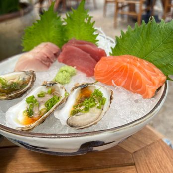 ETARU - Oysters - Japanese Near Me - Hallandale Beach, Florida ETARU - Oysters - Japanese Near Me - Hallandale Beach, Florida