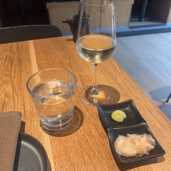 Bamboo Sushi - Sauvignon blanc, 7 hills - Sushi Bars Near Me - Seattle, Washington