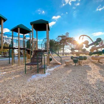 Palisade Park and Splash Pad - Playground - Parks Near Me - Orem, Utah Palisade Park and Splash Pad - Playground - Parks Near Me - Orem, Utah