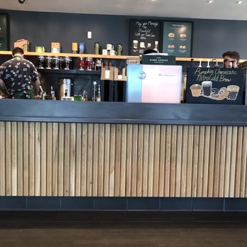 Starbucks - Coffee & Tea Near Me - Honolulu, Hawaii