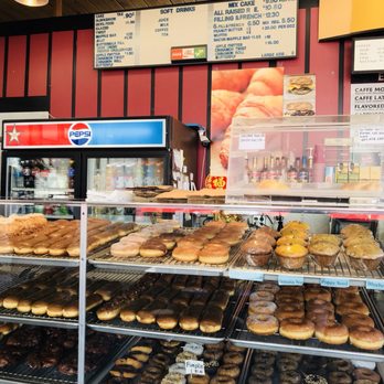 Henry's Donuts - All donuts look good! - Coffee & Tea Near Me - Everett, Washington