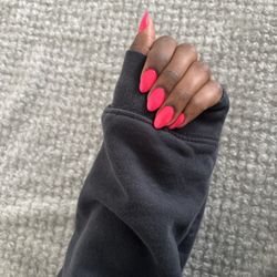 Lavish Nails & Spa - Dip powder with extensions