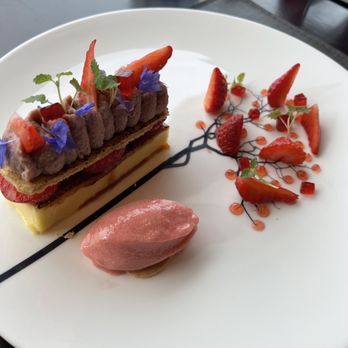 The Seafood Ristorante - Creme brulee with strawberry sorbet - Seafood Near Me - St Andrews, FIF The Seafood Ristorante - Creme brulee with strawberry sorbet - Seafood Near Me - St Andrews, FIF