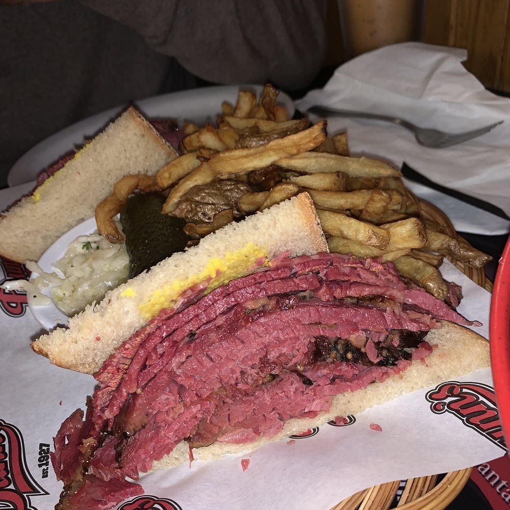 Dunn's - Meat sandwich - Poutineries Near Me - Montreal, Quebec