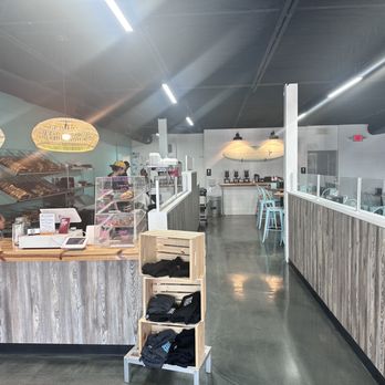 Salty Bagel and Grill - the inside of a restaurant - Breakfast & Brunch Near Me - Satellite Beach, Florida Salty Bagel and Grill - the inside of a restaurant - Breakfast & Brunch Near Me - Satellite Beach, Florida