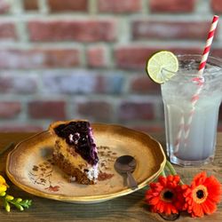 Hem’z Old Skool Cafe
