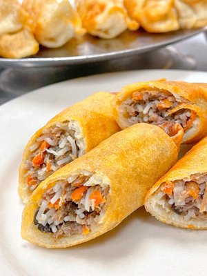 Ding How Chinese Restaurant by null