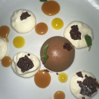 Au Courant - Modern European Near Me - Omaha, Nebraska