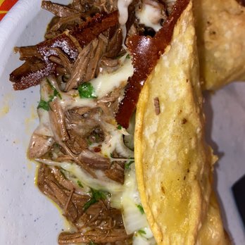 La Chinesca - Quesabirria tacos (pretty to look at but no flavor) - New Mexican Cuisine Near Me - Philadelphia, Pennsylvania La Chinesca - Quesabirria tacos (pretty to look at but no flavor) - New Mexican Cuisine Near Me - Philadelphia, Pennsylvania