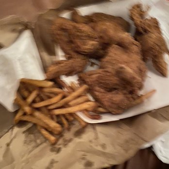 Frenchys - Chicken Shop Near Me - Houston, Texas
