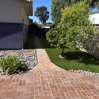 Everlasting Pools & Landscape - New pathway, from new seating area, and luxurious artificial grass. - Landscaping Near Me - San Diego, California Everlasting Pools & Landscape - New pathway, from new seating area, and luxurious artificial grass. - Landscaping Near Me - San Diego, California