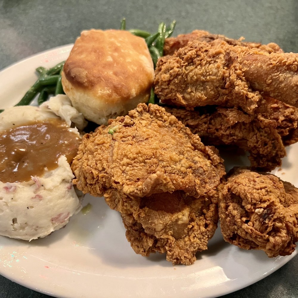 Metro Diner - Fried Chicken Plate - Diners Near Me - Newark, Delaware Metro Diner - Fried Chicken Plate - Diners Near Me - Newark, Delaware