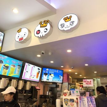 ViVi Bubble Tea - small bar area but just enough for the space it has. - Bubble Tea Near Me - New York, New York
