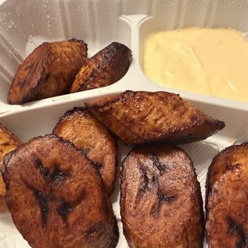 El Salamar Restaurant - Thought this came with beans. Nevertheless, it was very tasty 8/10 - Salvadoran Near Me - Rialto, California El Salamar Restaurant - Thought this came with beans. Nevertheless, it was very tasty 8/10 - Salvadoran Near Me - Rialto, California