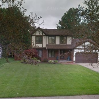 A Criss Landscaping - Mow/Retaining Wall/Front Brick Walk/ Pruning/Trimming - Lawn Services Near Me - Akron, Ohio A Criss Landscaping - Mow/Retaining Wall/Front Brick Walk/ Pruning/Trimming - Lawn Services Near Me - Akron, Ohio
