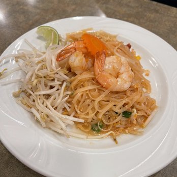 Soybean Asian Grille - Shrimp Pad Thai - Thai Near Me - Wilmington, Delaware Soybean Asian Grille - Shrimp Pad Thai - Thai Near Me - Wilmington, Delaware
