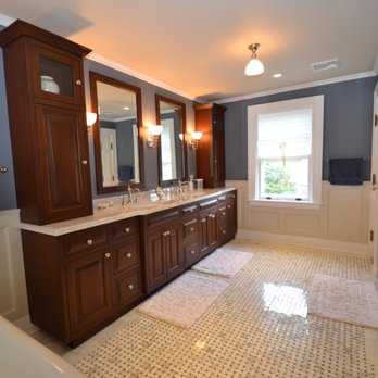 MBA Cabinetry Studio - a bathroom with a tub and shower - Cabinetry Near Me - Belleville, New Jersey