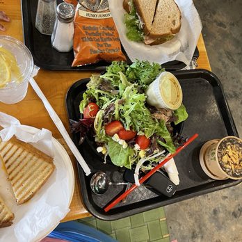 Cheffie's Cafe - Sandwiches Near Me - Memphis, Tennessee