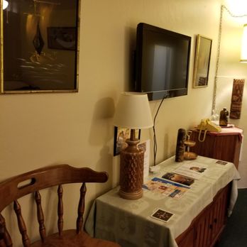 Itty Bitty Inn - Hotels Near Me - North Bend, Oregon Itty Bitty Inn - Hotels Near Me - North Bend, Oregon