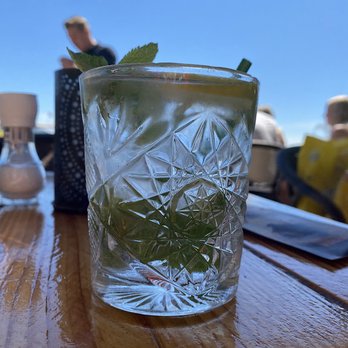 Harbour Restaurant De Lunch - Creperies Near Me - Volendam, New Hampshire