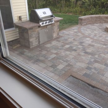 Villa Landscapes - Built in grill - Landscaping Near Me - Brooklyn Park, Minnesota Villa Landscapes - Built in grill - Landscaping Near Me - Brooklyn Park, Minnesota