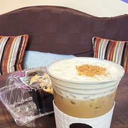 Pumpkin butter latte (iced, 20oz) Pumpkin butter latte (iced, 20oz)