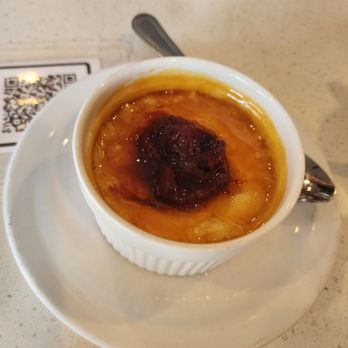Hungry Crowd - Creme Brule - New American Near Me - Los Angeles, California Hungry Crowd - Creme Brule - New American Near Me - Los Angeles, California