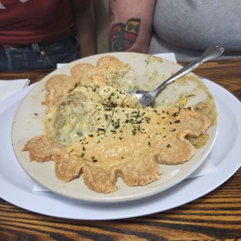 Apple Annie's - Chicken pot pie - Bakeries Near Me - Oak Glen, California Apple Annie's - Chicken pot pie - Bakeries Near Me - Oak Glen, California