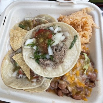 Tlacuaches 808 - Kalua Pork Tacos with Rice and Beans - Mexican Near Me - Honolulu, Hawaii