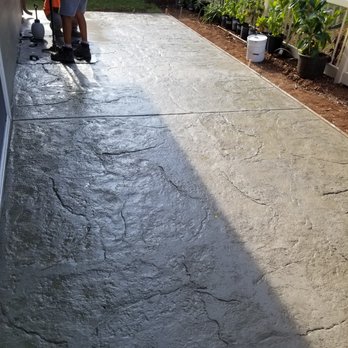 MB Construction - a man working on a concrete patio - General Contractors Near Me - Kapolei, Hawaii MB Construction - a man working on a concrete patio - General Contractors Near Me - Kapolei, Hawaii
