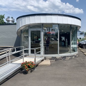Baked True North - Exterior of the bakery - Gluten-Free Near Me - Pittsburgh, Pennsylvania