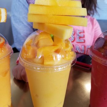 Cascada Refrescante - Juice Bars & Smoothies Near Me - Paramount, California