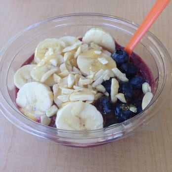Jamba - Acai Primo Bowl. It was okay 3/5.  Some shredded coconut on top would go a long ways. - Juice Bars & Smoothies Near Me - Irving, Texas