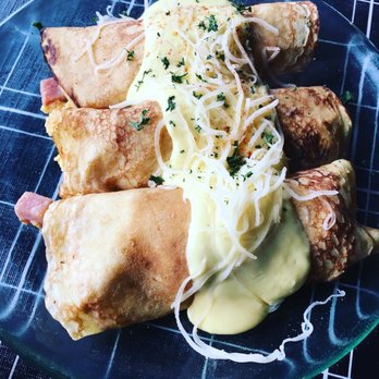 La Maison Cafe - Versailles Crepes - Breakfast & Brunch Near Me - Newport, Oregon