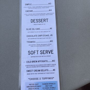 Flo's Wine Bar & Bottle Shop - Wine Bars Near Me - Austin, Texas