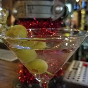 Prato 850 - Gastropubs Near Me - Commack, New York