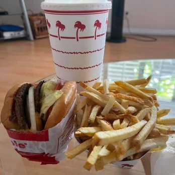 In-N-Out Burger - Double double, French Fries, and sprite - Burgers Near Me - Pasadena, California