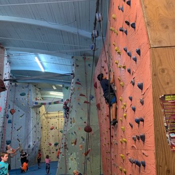 Rockzilla - Rock climbing wall - Rock Climbing Near Me - Napa, California Rockzilla - Rock climbing wall - Rock Climbing Near Me - Napa, California