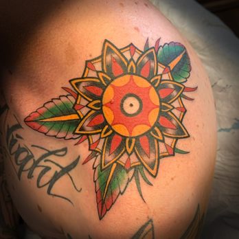 Smoking Mirror Tattoo - Tattoo Near Me - Austin, Texas