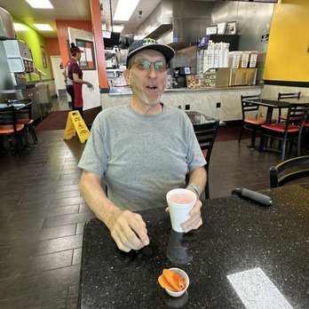 Roberto's Taco Shop - Mexican Near Me - Enterprise, Nevada