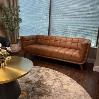 Macie Medical - Couch in waiting area - Internal Medicine Near Me - Katy, Texas